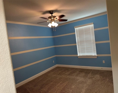 4237 Privacy Hedge St - Photo Thumbnail 20