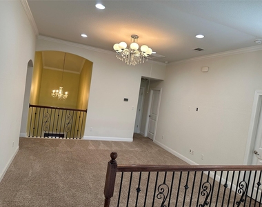 4237 Privacy Hedge St - Photo Thumbnail 18