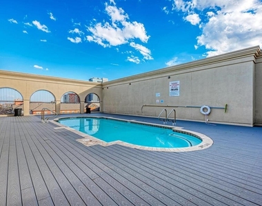 2505 San Gabriel St - Photo Thumbnail 9
