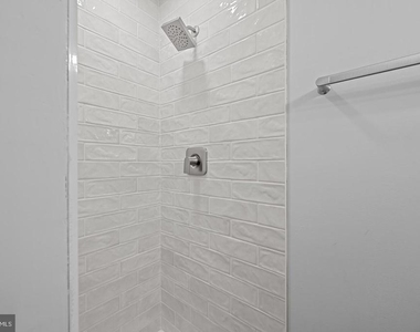 100 Oak Drive - Photo Thumbnail 37