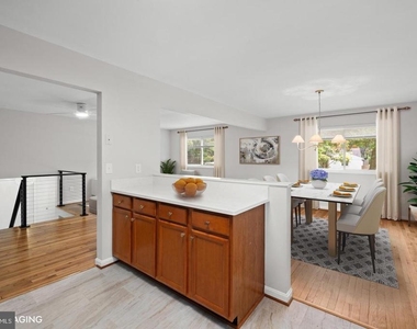 100 Oak Drive - Photo Thumbnail 5