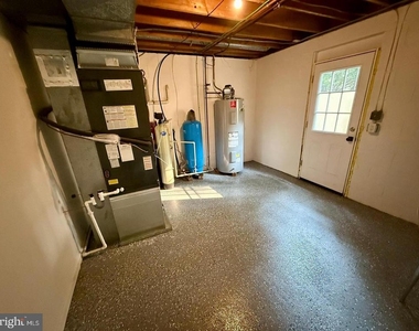 100 Oak Drive - Photo Thumbnail 41