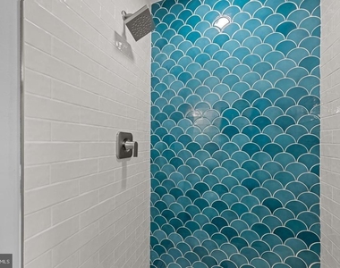 100 Oak Drive - Photo Thumbnail 22