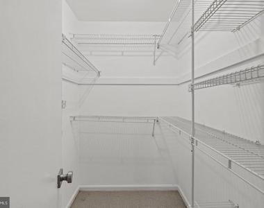 100 Oak Drive - Photo Thumbnail 36