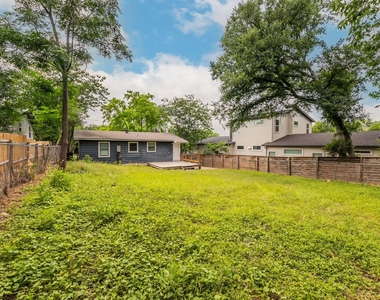 1717 Bunche Rd - Photo Thumbnail 24