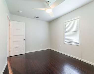 1717 Bunche Rd - Photo Thumbnail 11