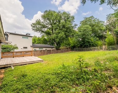 1717 Bunche Rd - Photo Thumbnail 23