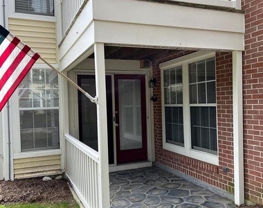 600 Belle Dora Court - Photo Thumbnail 2