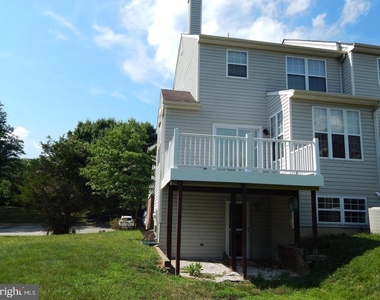 862 N Waterford Lane - Photo Thumbnail 27