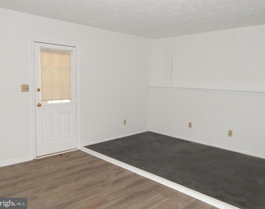 862 N Waterford Lane - Photo Thumbnail 22