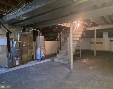 24 Fremont Road - Photo Thumbnail 12
