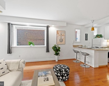 1125 12th Street Nw - Photo Thumbnail 4