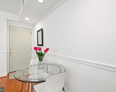 1125 12th Street Nw - Photo Thumbnail 8