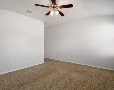1430 Piedmont St - Photo Thumbnail 20