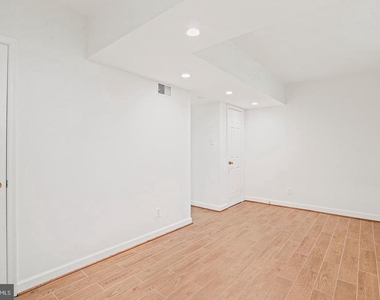 3610 39th Street Nw - Photo Thumbnail 24