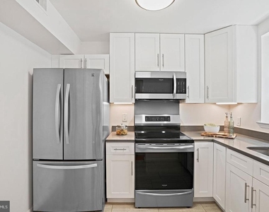 3610 39th Street Nw - Photo Thumbnail 8