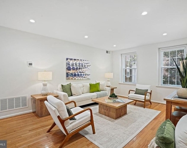 3610 39th Street Nw - Photo Thumbnail 3