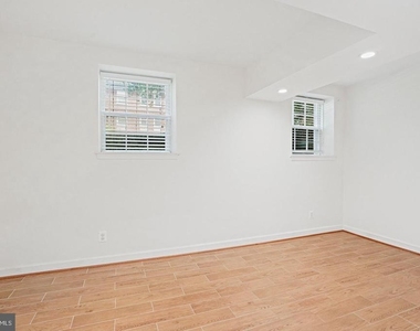 3610 39th Street Nw - Photo Thumbnail 23