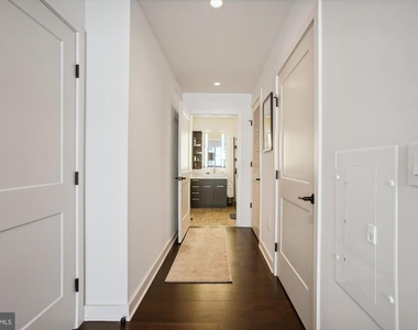 70 N Street Se - Photo Thumbnail 18