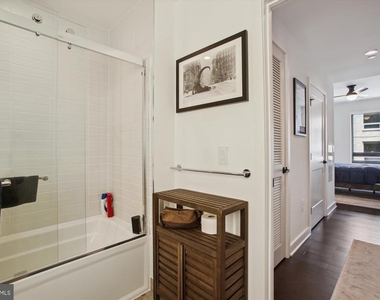 70 N Street Se - Photo Thumbnail 26