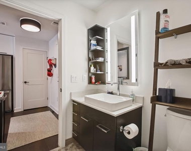 70 N Street Se - Photo Thumbnail 25