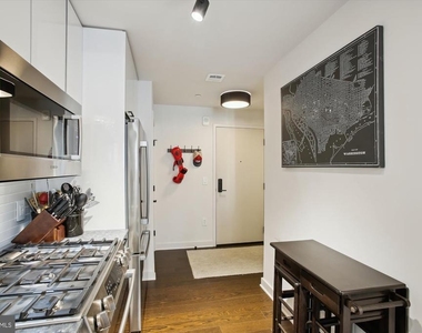 70 N Street Se - Photo Thumbnail 6