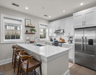 16 17th Street Ne - Photo Thumbnail 10