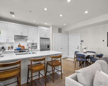 16 17th Street Ne - Photo Thumbnail 9