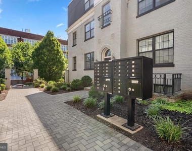 16 17th Street Ne - Photo Thumbnail 3