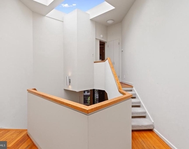 2415 I Street Nw - Photo Thumbnail 17