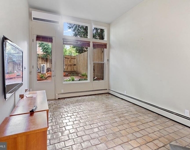 2415 I Street Nw - Photo Thumbnail 44