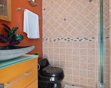 2415 I Street Nw - Photo Thumbnail 13