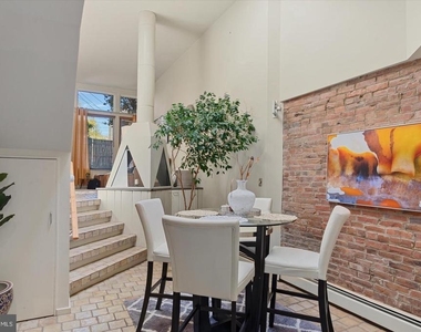 2415 I Street Nw - Photo Thumbnail 45