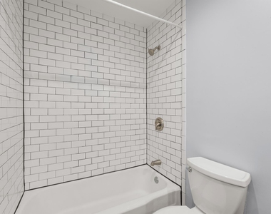 8010 Camden Dr - Photo Thumbnail 14