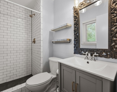 8010 Camden Dr - Photo Thumbnail 17