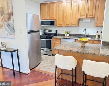 4000 Tunlaw Road Nw - Photo Thumbnail 12