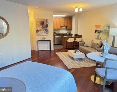 4000 Tunlaw Road Nw - Photo Thumbnail 13