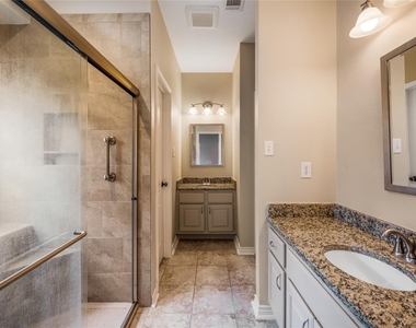 319 Copperleaf Rd - Photo Thumbnail 13