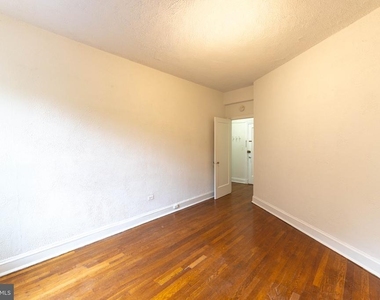 2032 Belmont Road Nw - Photo Thumbnail 18
