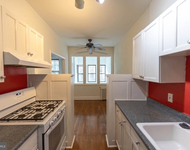 2032 Belmont Road Nw - Photo Thumbnail 2