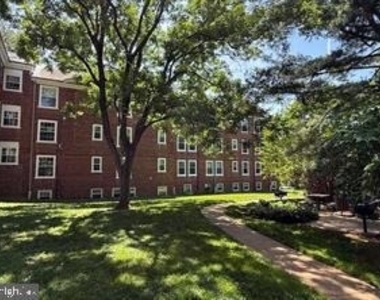 3801 Newark Street Nw - Photo Thumbnail 11