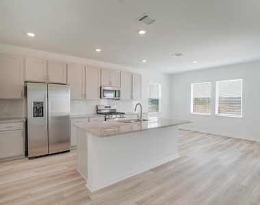 174 Bayou Mint Blvd - Photo Thumbnail 4