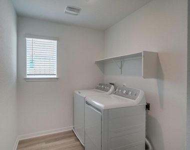 174 Bayou Mint Blvd - Photo Thumbnail 18