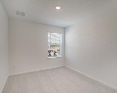174 Bayou Mint Blvd - Photo Thumbnail 10