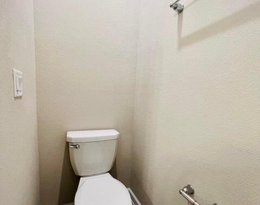 9627 Lovage Lane - Photo Thumbnail 30