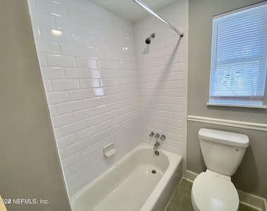3337 Drew Street - Photo Thumbnail 8