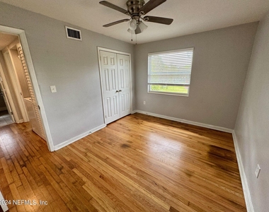 3337 Drew Street - Photo Thumbnail 12