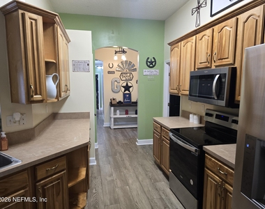 906 County Road 217 - Photo Thumbnail 7