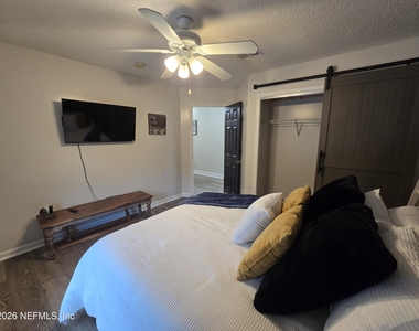 906 County Road 217 - Photo Thumbnail 16