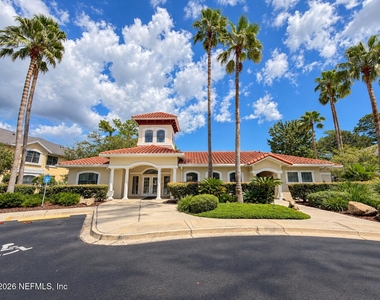 2521 Vista Cove Road - Photo Thumbnail 14
